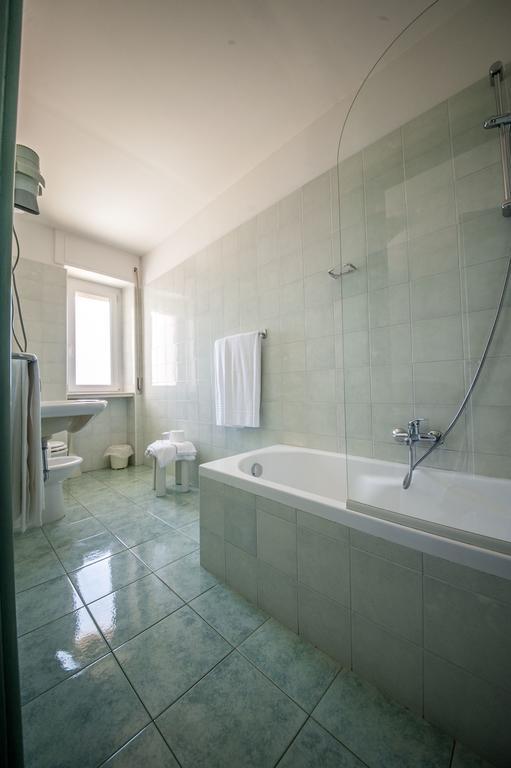 Hotel Murano Росано Стая снимка